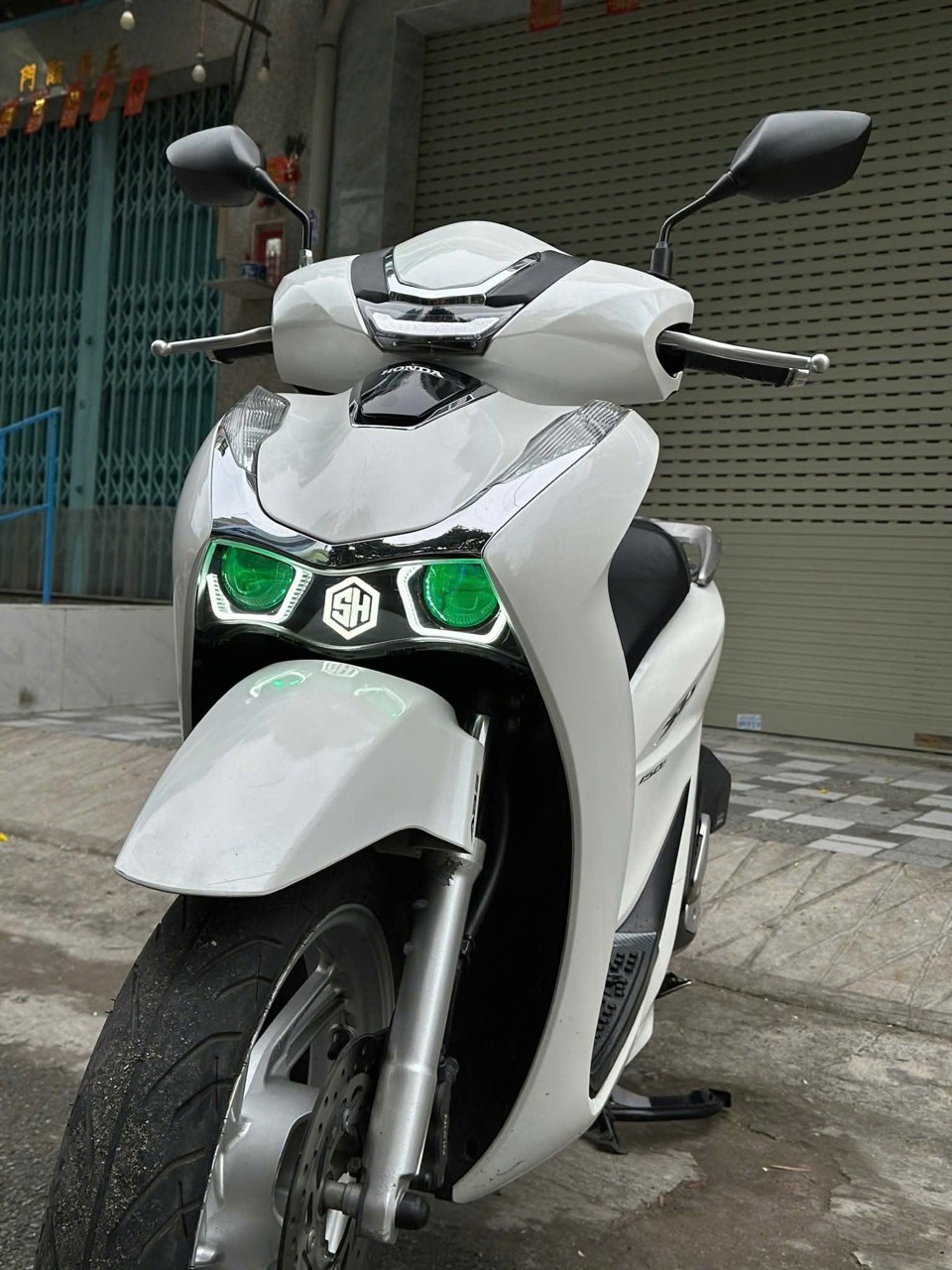 Cụm đèn pha bi cầu MTS-T500 dành cho SH125/150/160/350