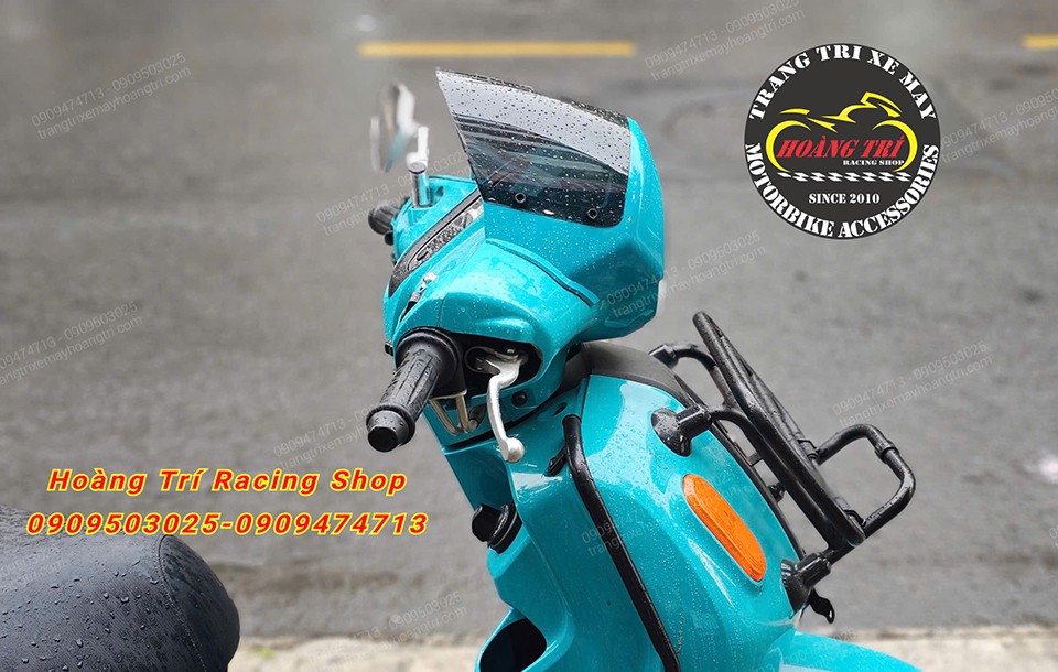 Kính chắn gió ốp chóa đèn pha Fazzio 125 kiểu Triumph
