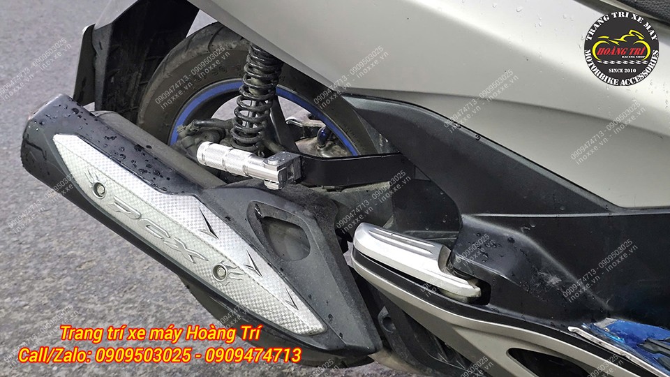 Gác chân phụ xe PCX