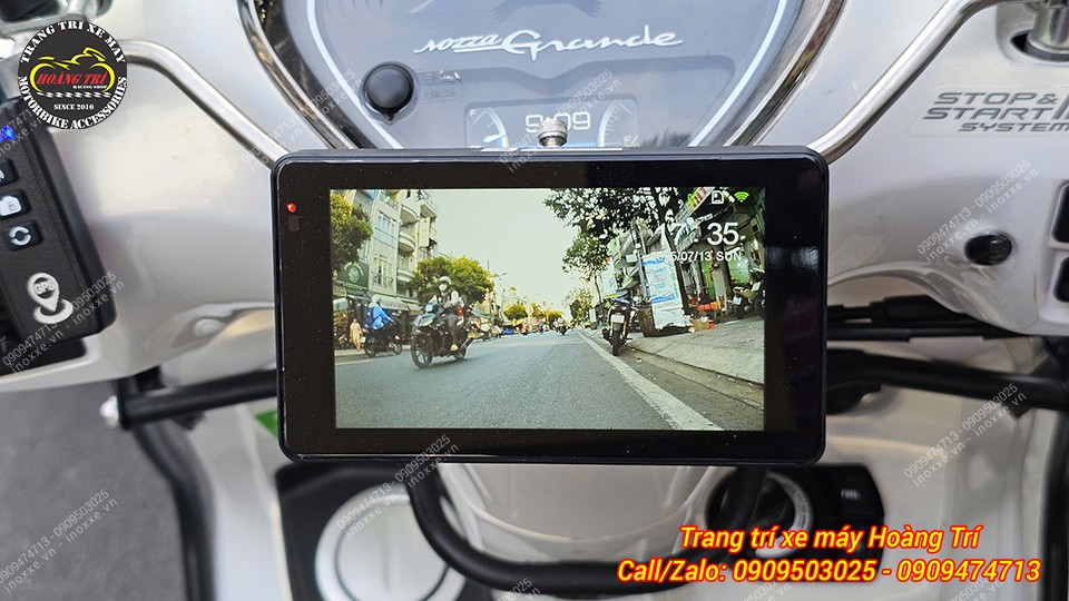 Màn hình ELook 5 inch camera hành trình và dẫn đường