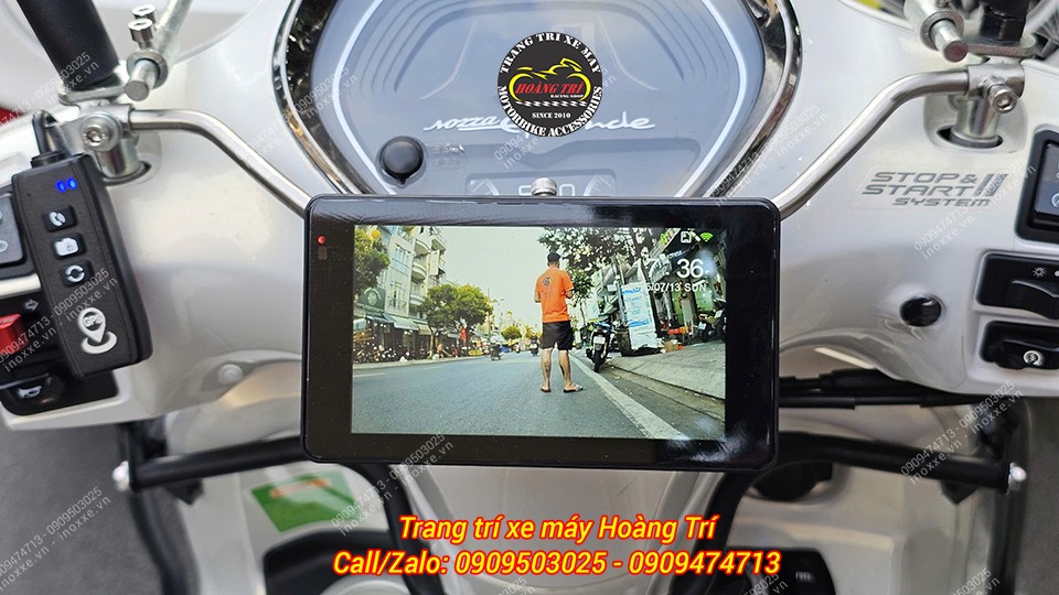 Màn hình ELook 5 inch camera hành trình và dẫn đường