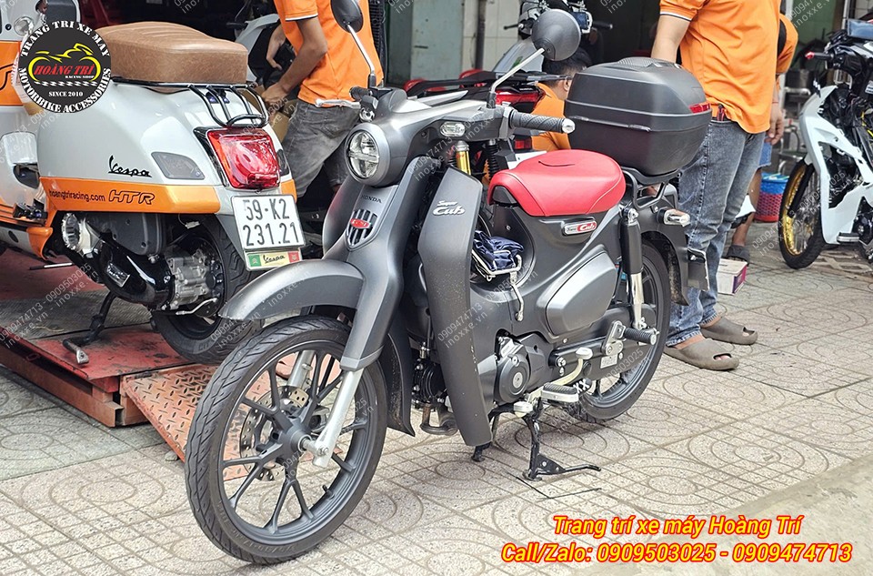 Thùng sau Givi B270N