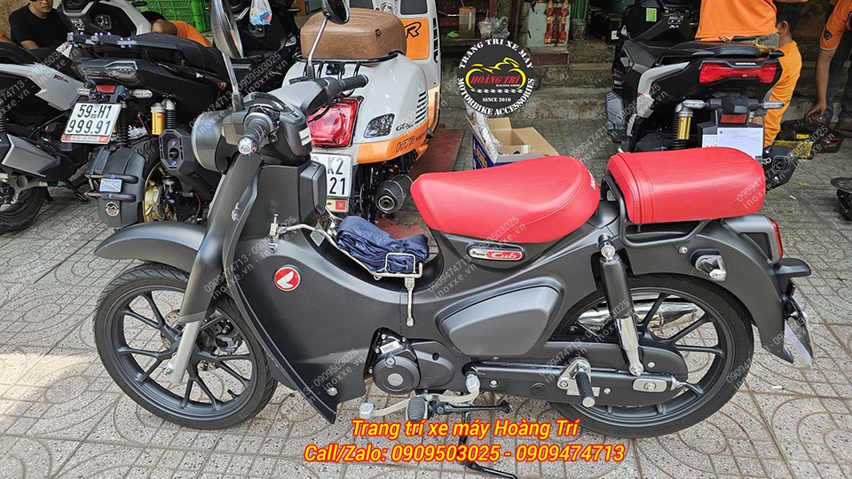 Thùng sau Givi B270N
