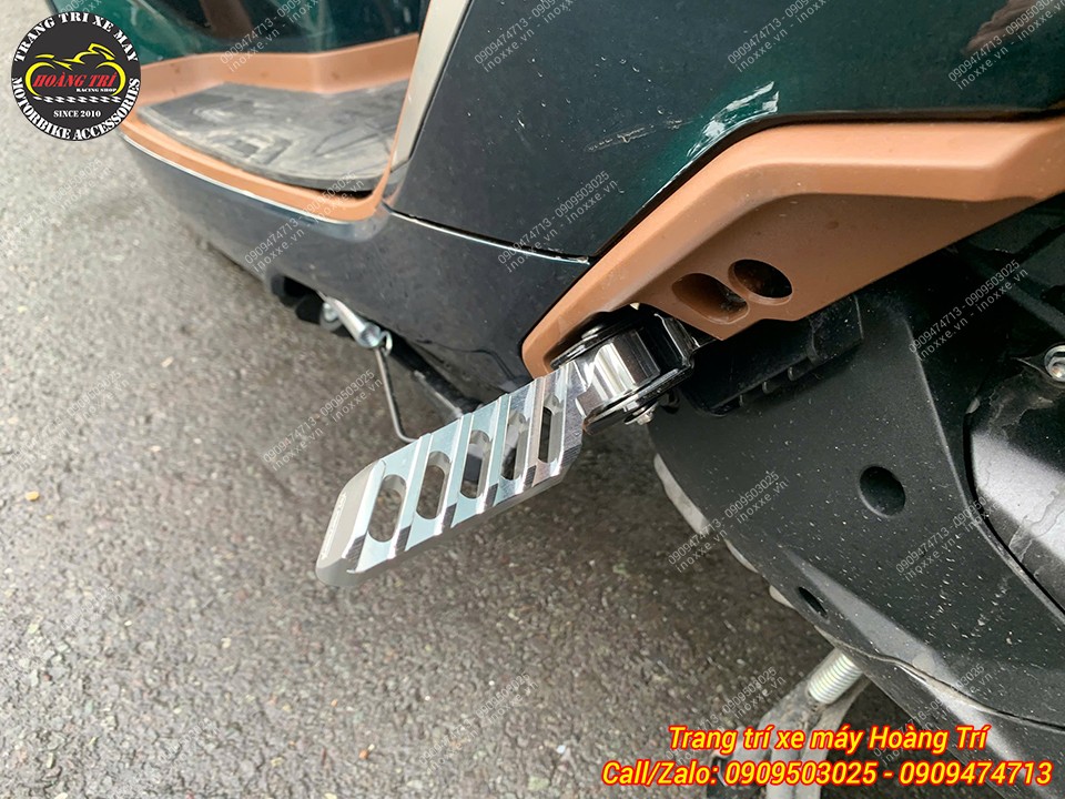 Gác chân sau nhôm CNC Stylo 160