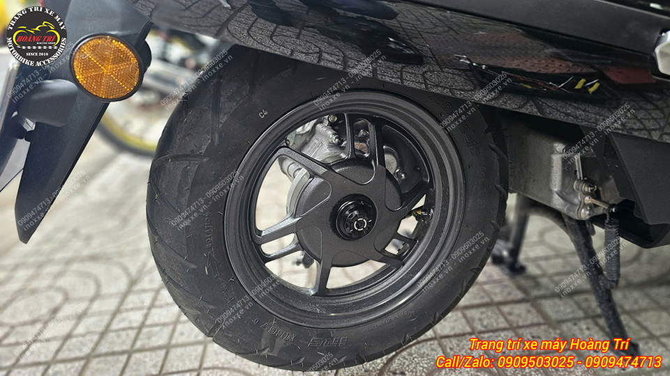 Chụp cốt bánh sau Honda UC3 nhôm CNC
