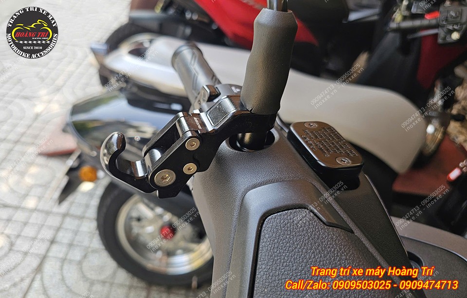 Móc treo đồ Yamaha NMax