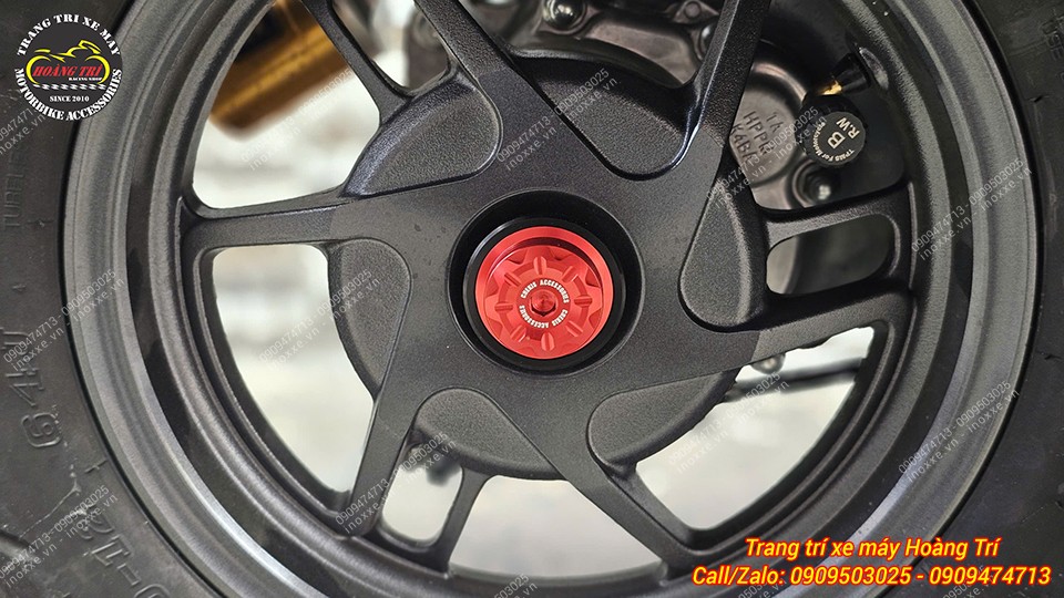 Chụp cốt bánh sau Honda UC3 nhôm CNC
