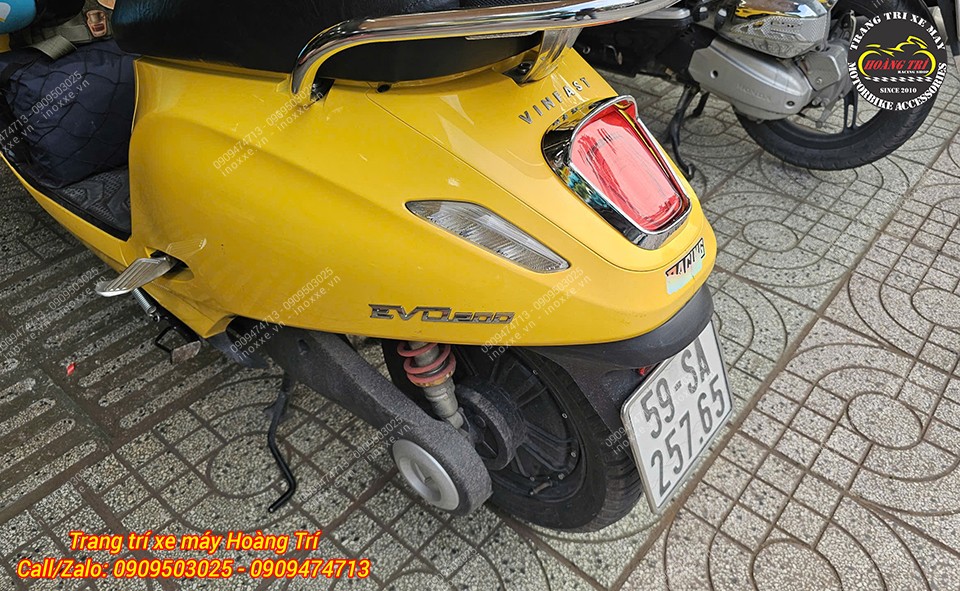 Viền đèn sau Vinfast EVO
