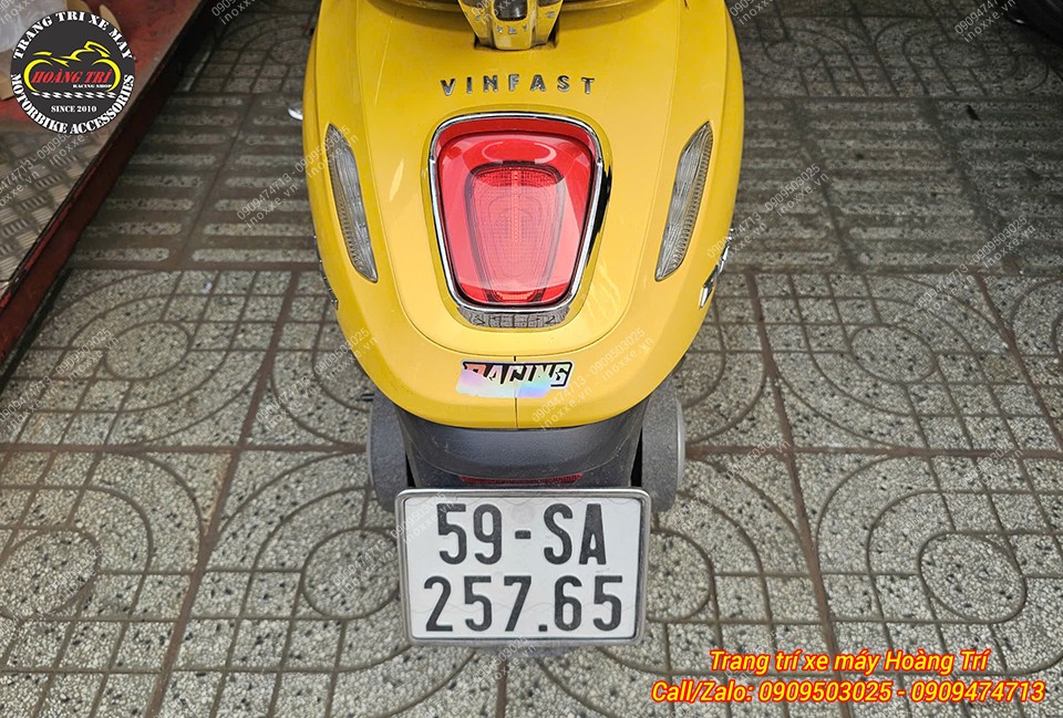 Viền đèn sau Vinfast EVO