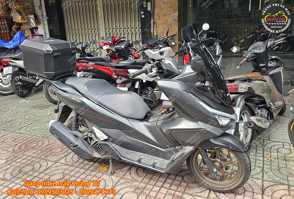 Kính chắn gió PCX 160 2025 kiểu Forza 300 - NCL