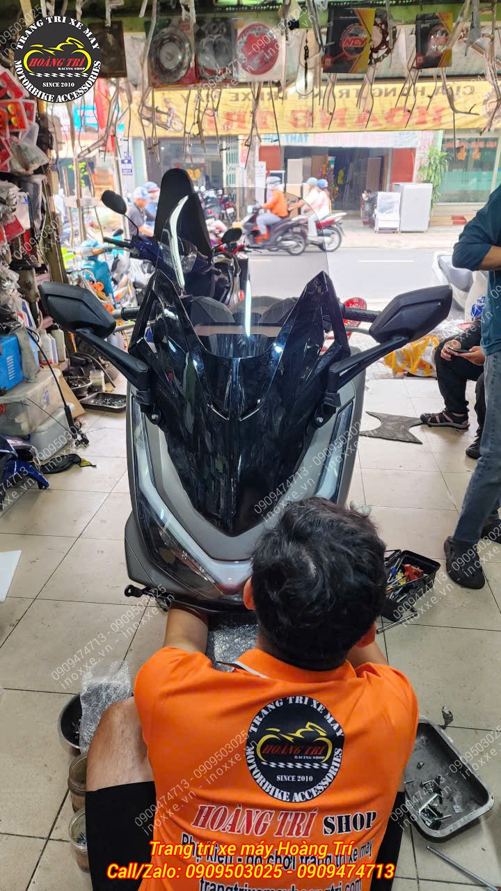 Kính chắn gió PCX 160 2025 kiểu Forza 300 - NCL