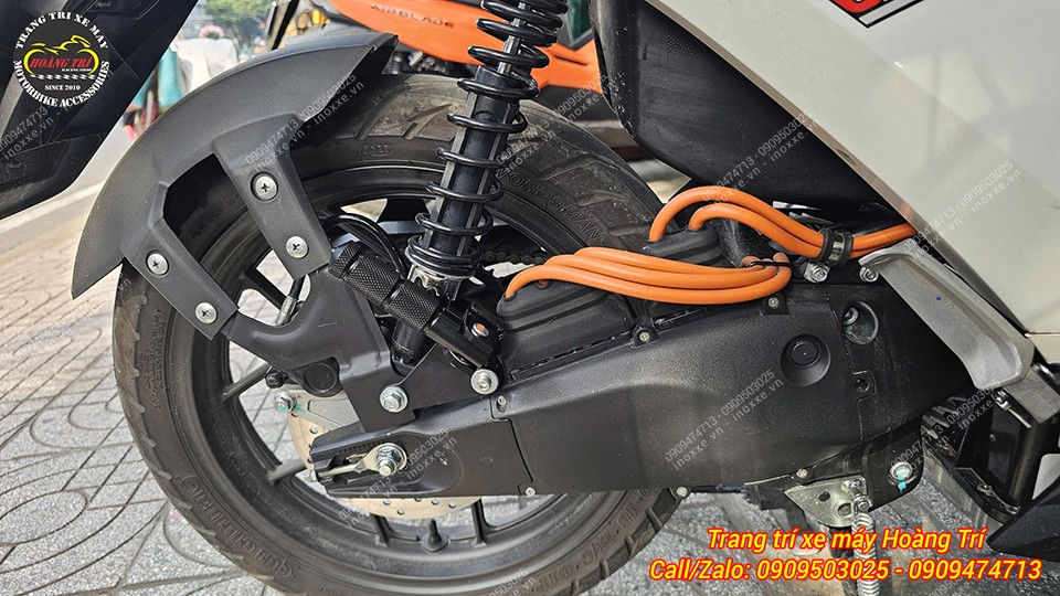Gác chân phụ xe Datbike Quantum