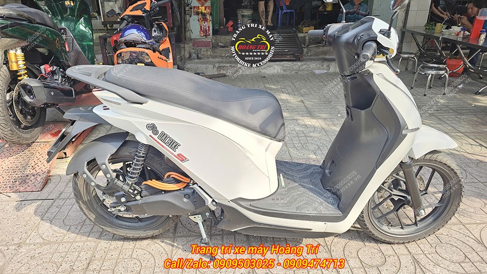 Gác chân phụ xe Datbike Quantum