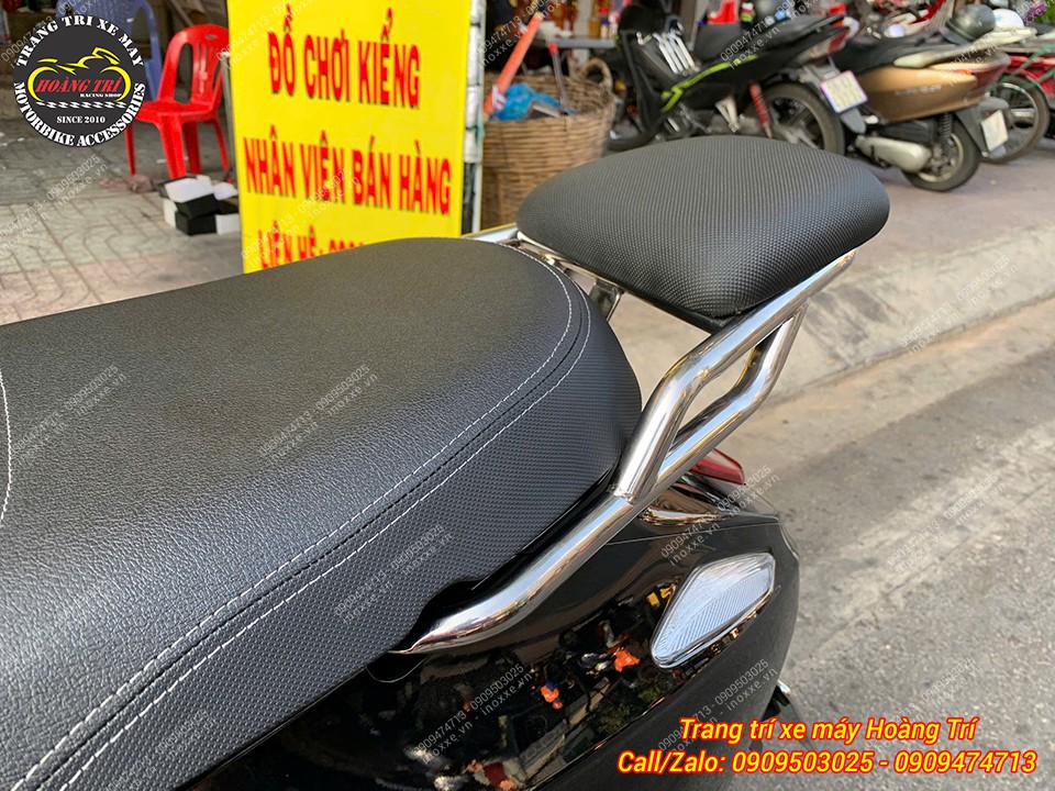 Baga sau nối dài xe máy điện Vinfast EVO