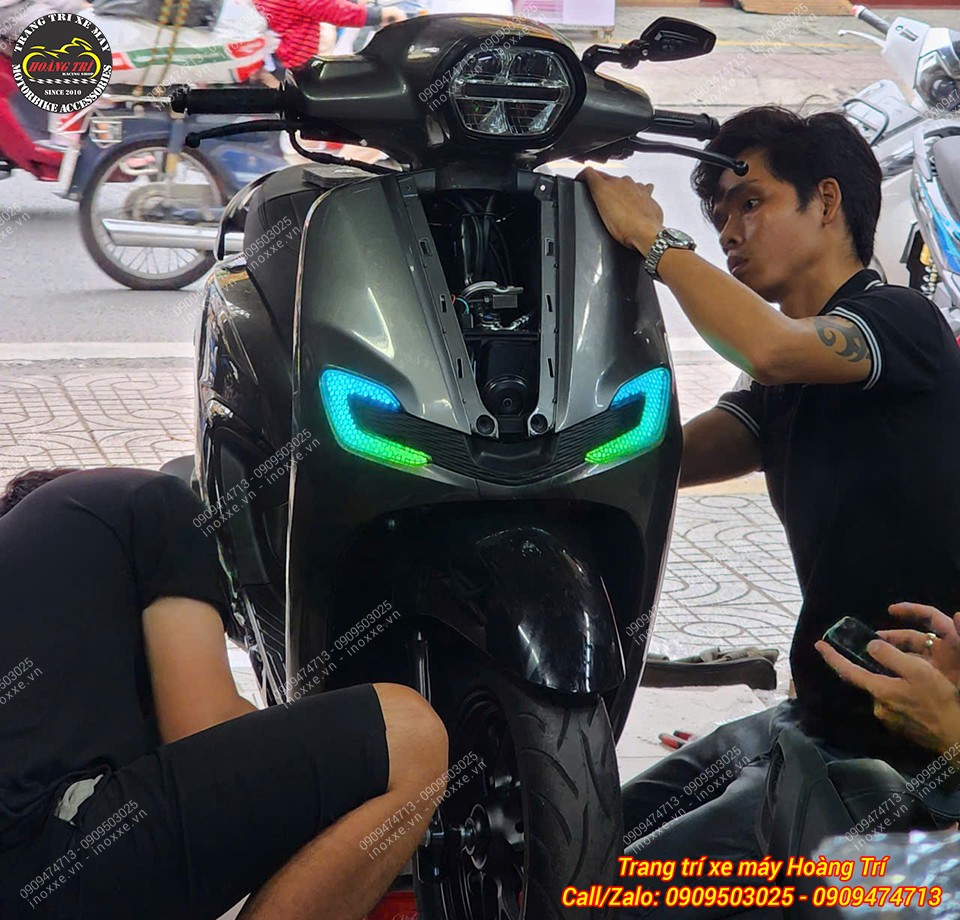 Cụm đèn Led Audi đúc khuôn dành cho xe Stylo 160