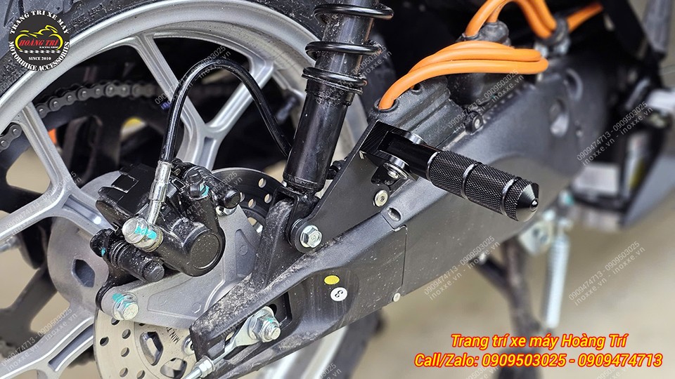 Gác chân phụ xe Datbike Quantum