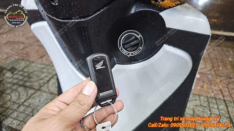 Khóa Honda Smartkey lắp xe SH Ý