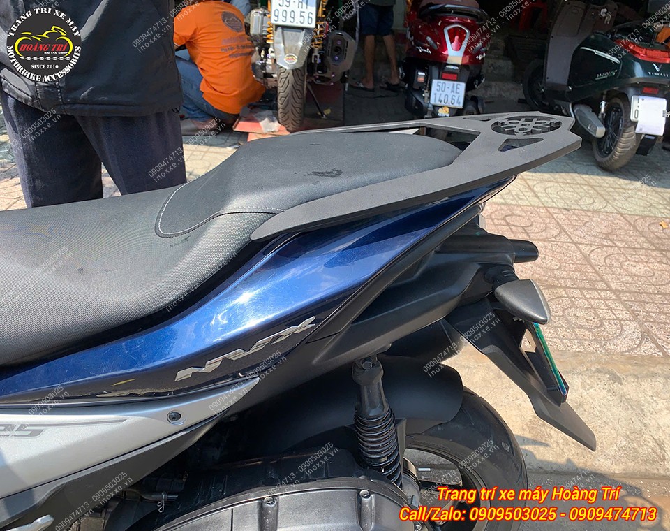 Cản sau (tay dắt) NVX CNC logo Yamaha