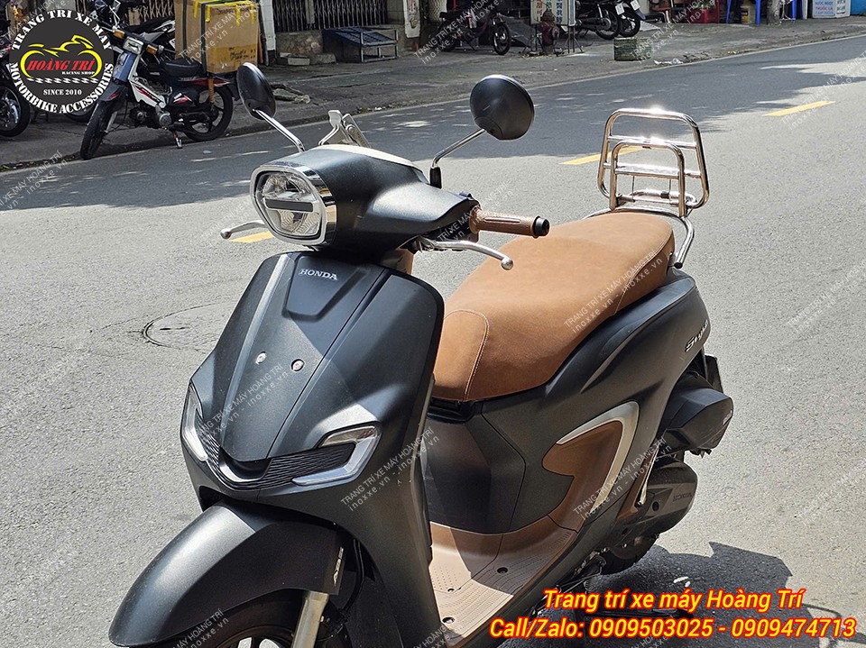 Baga sau Honda Stylo 160 kiểu Vespa