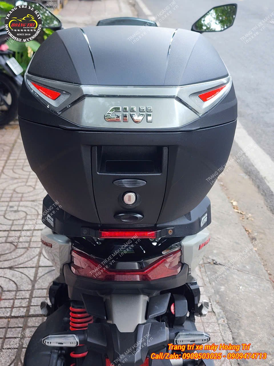 Thùng Givi C30N