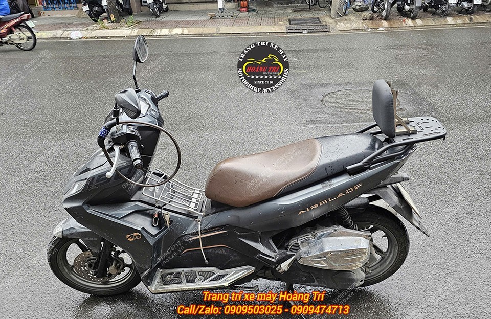 Baga sau tựa lưng Airblade bật/gấp 2 chiều