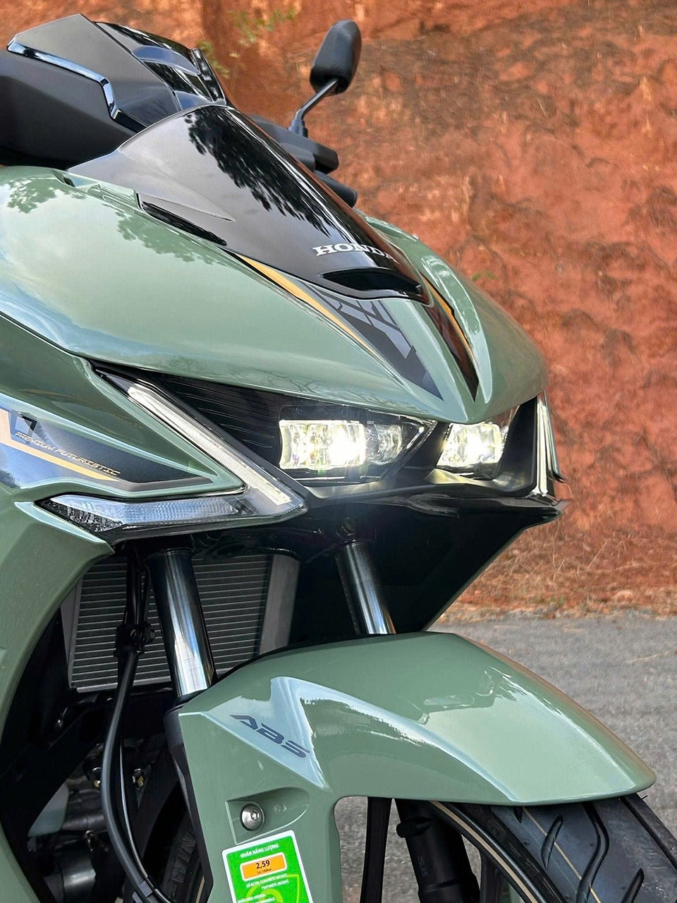 Cụm đèn pha Winner R chính hãng Honda