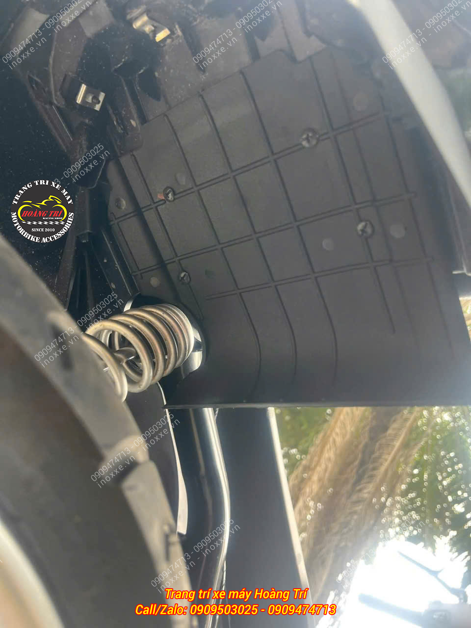 Chắn bùn gầm xe máy điện Dat.Bike ERA