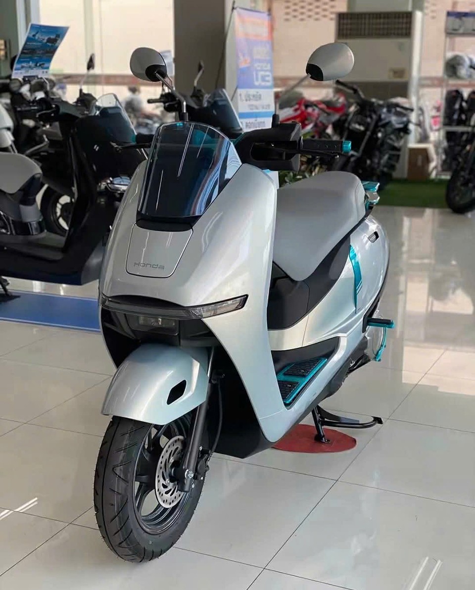 Cụm đèn pha Honda UC3 chính hãng Thái Lan