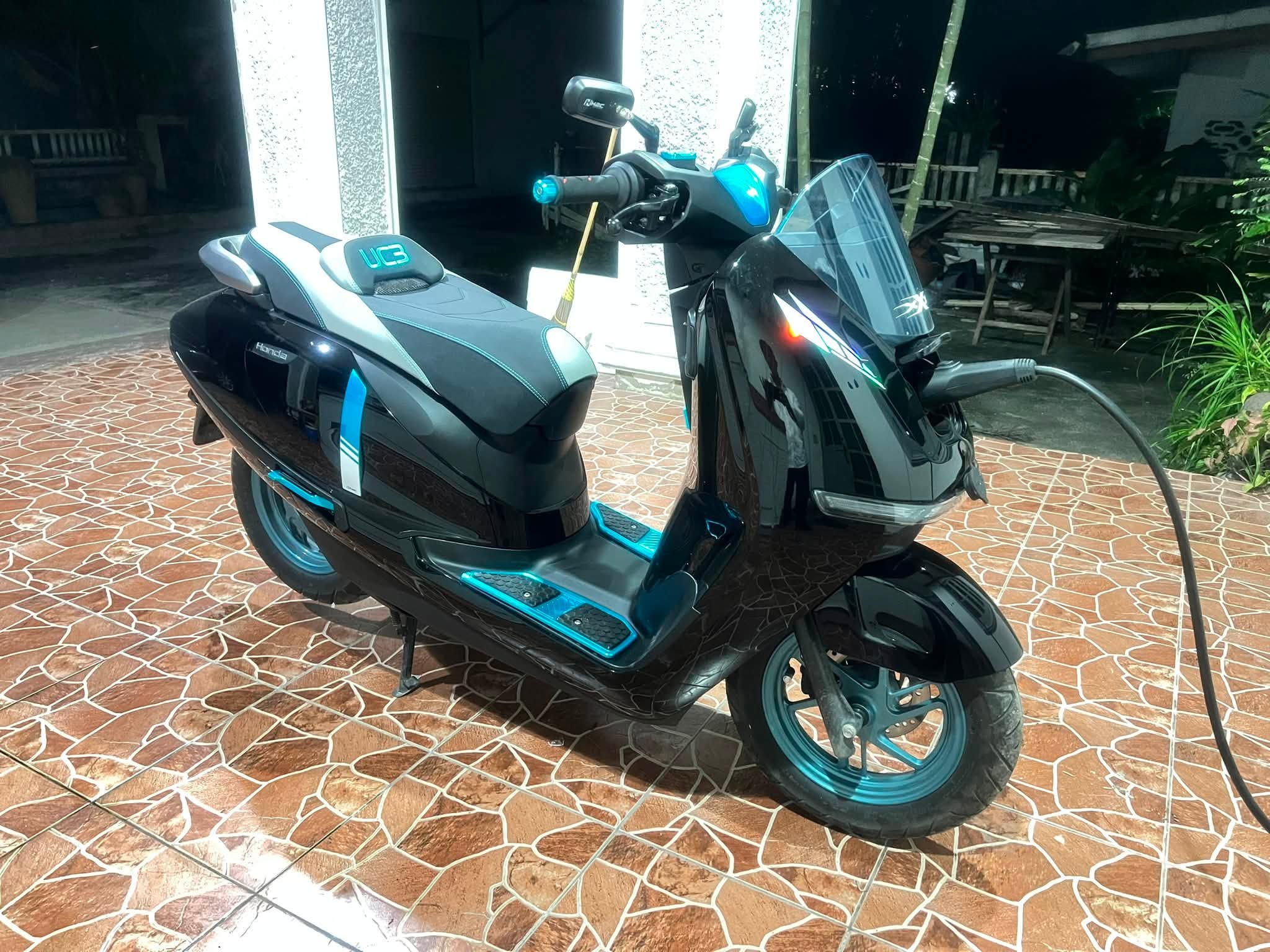 Thảm để chân H2C Honda UC3