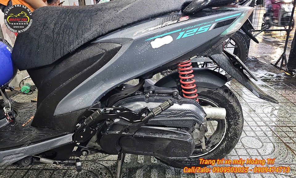 Gác chân phụ HTR độ cho xe Yamaha Freego