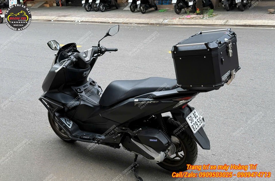 Ốp cản sau nhôm đúc nguyên khối PCX 160