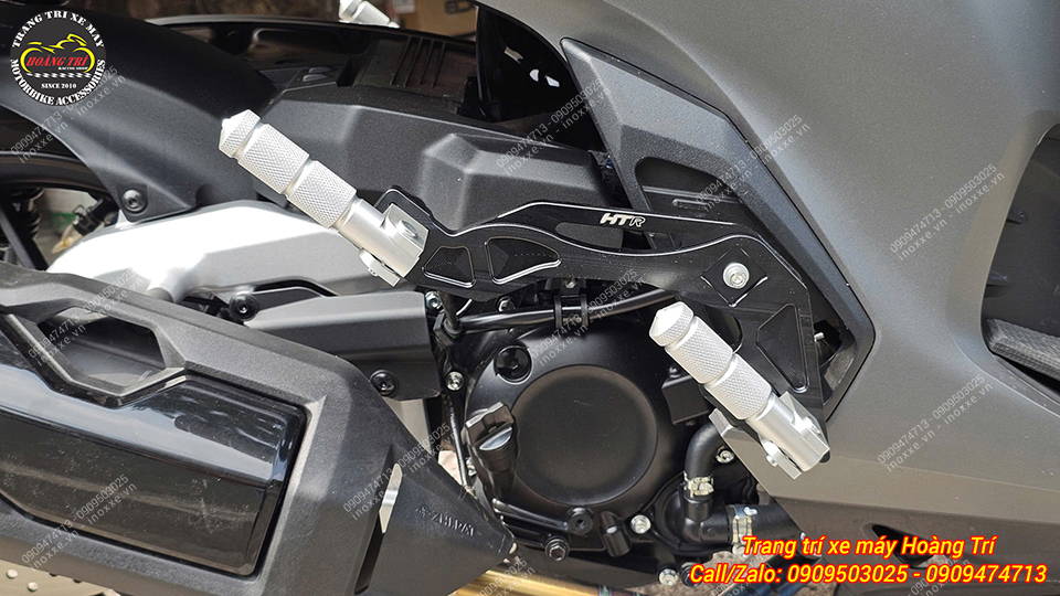 Gác chân phụ HTR nhôm CNC cho xe SH