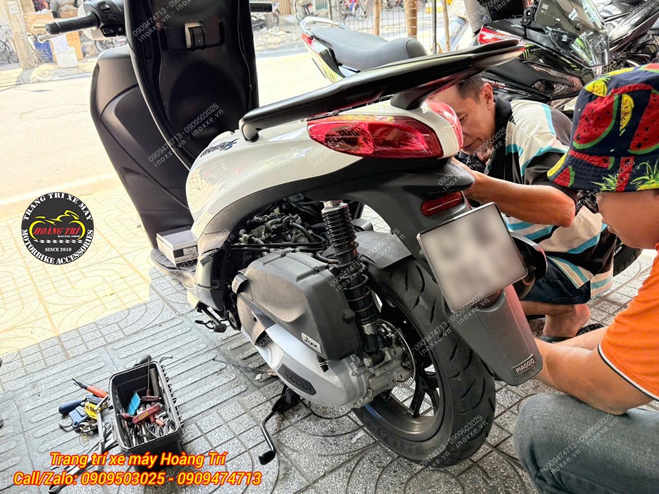 Phuộc bình dầu Racing Boy VD ti vàng lắp cho xe Piaggio MedLey