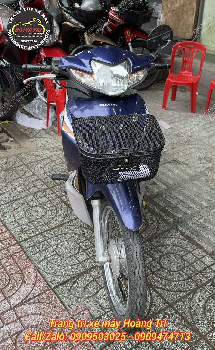 Rổ xe Wave có nắp đậy