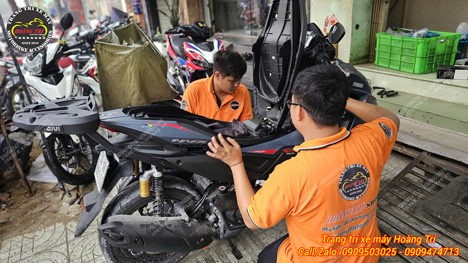 Baga sau Givi SRX(S) cho xe Yamaha NVX V3 (2025) chính hãng