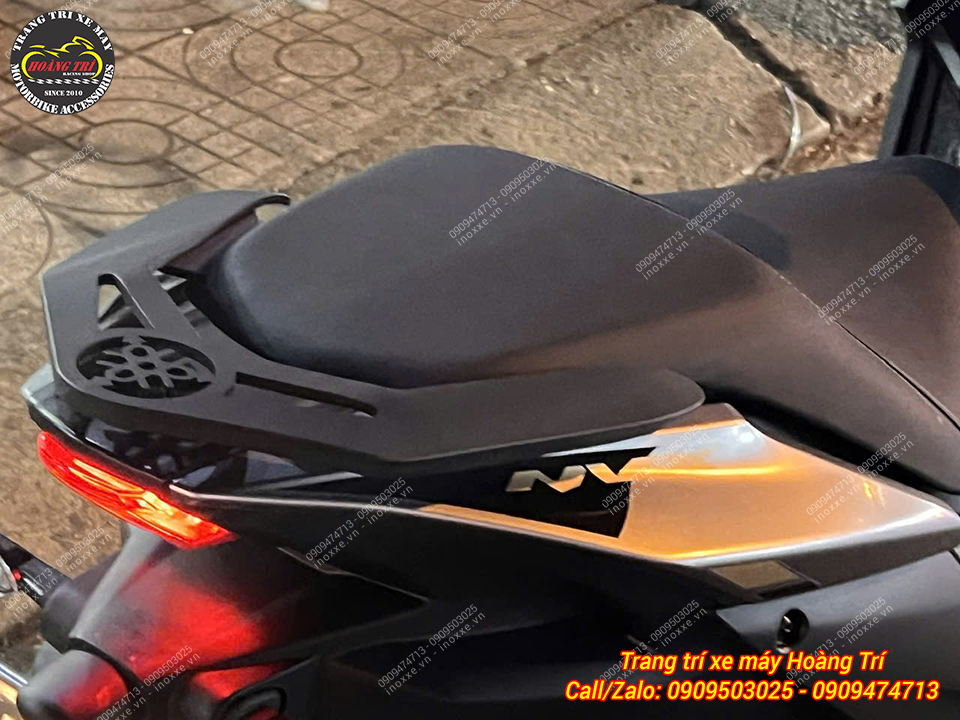 Cản sau (tay dắt) NVX V3 có Logo Yamaha