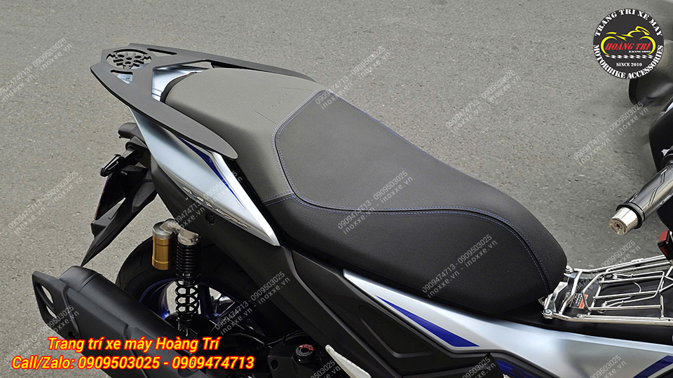 Cản sau (tay dắt) NVX V3 có Logo Yamaha