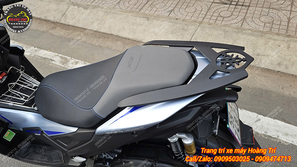 Cản sau (tay dắt) NVX V3 có Logo Yamaha