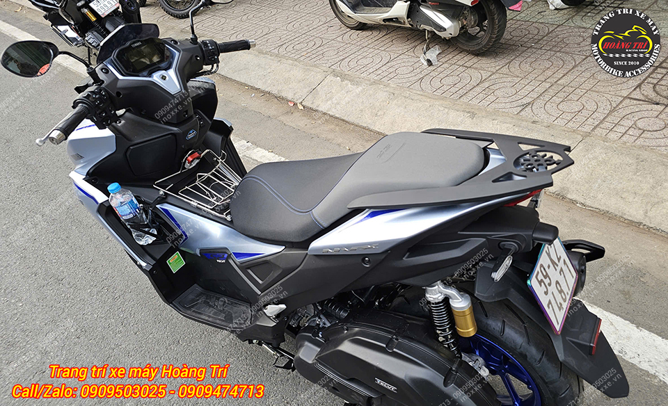 Cản sau (tay dắt) NVX V3 có Logo Yamaha