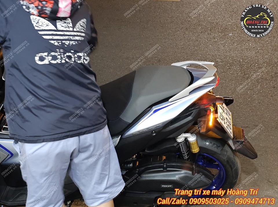 Độ cản sau cho xe NVX V3