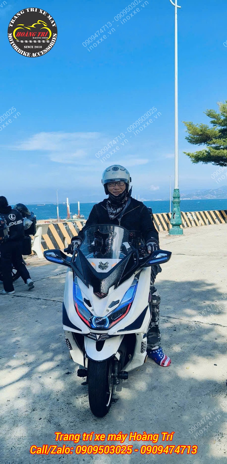 Mặt nạ chắn gió PCX 160 2021-2024 tích hợp kính hậu xi nhan