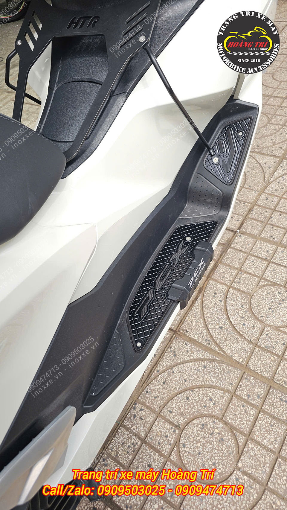 Thảm để chân PCX 160 2025 nhôm CNC