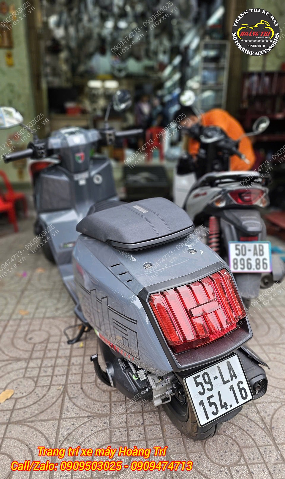 Độ bật gác chân sau tự động cho xe Lambretta