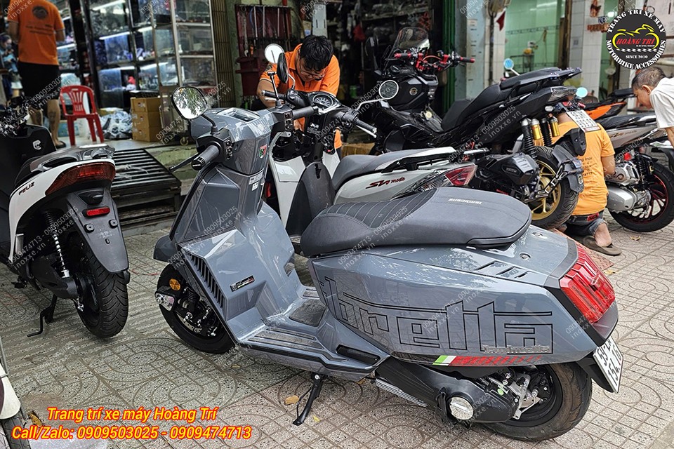 Độ bật gác chân sau tự động cho xe Lambretta