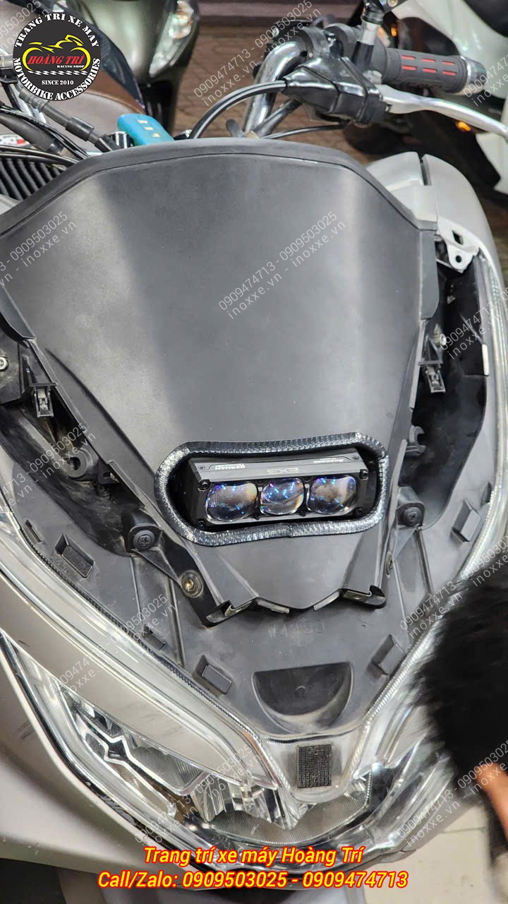 Đèn trợ sáng Aozoom Extra 3