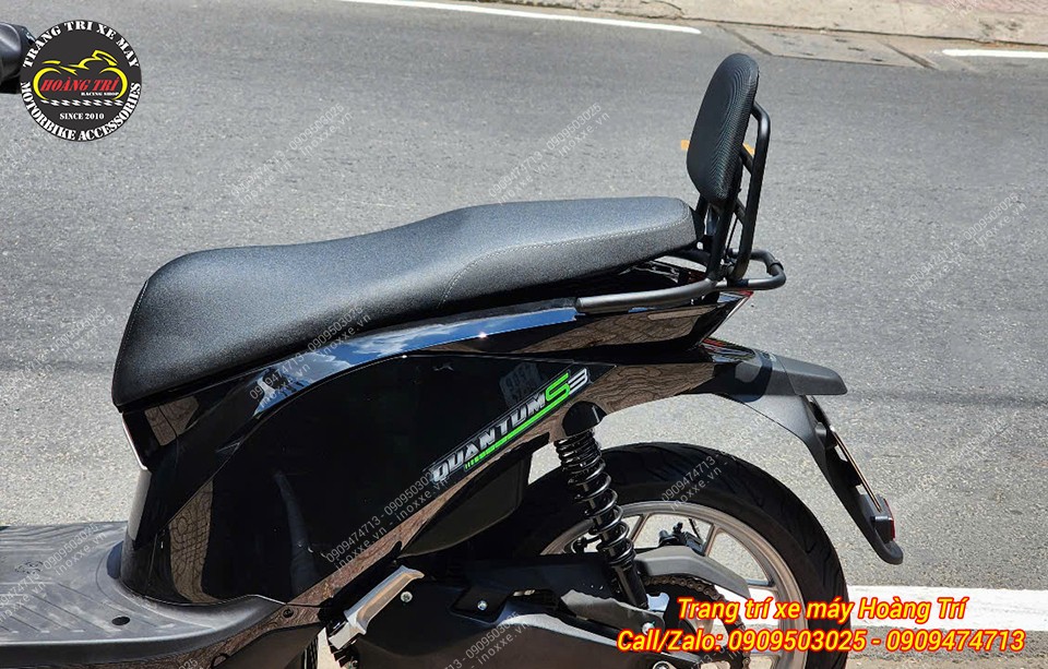 Baga sau xe máy điện Dat Bike Quantum kiểu Vespa