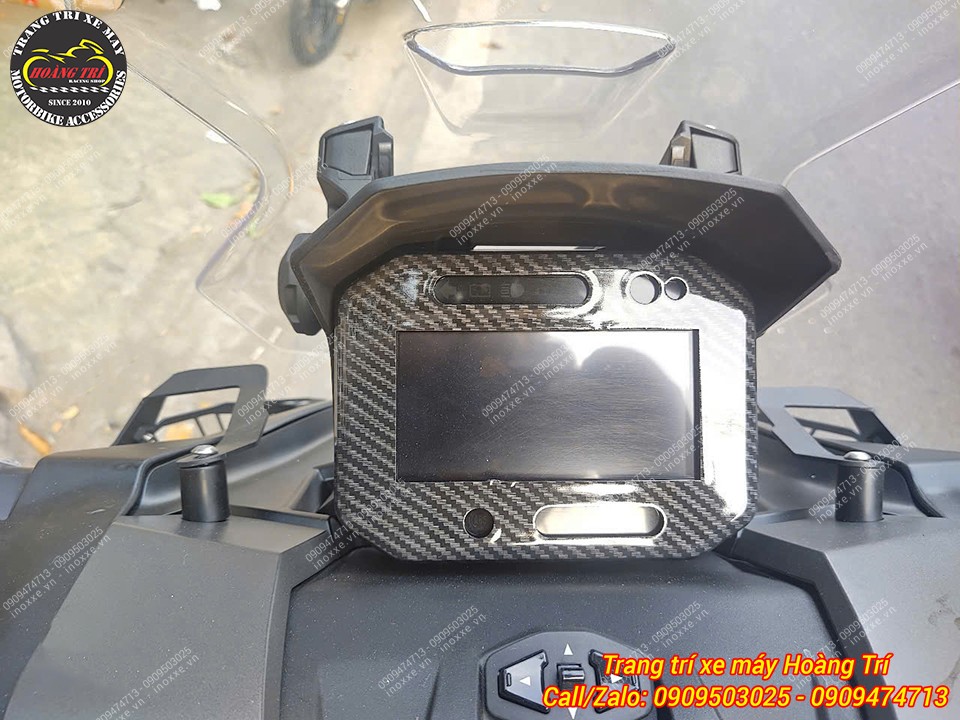Ốp trang trí đồng hồ ADV 160 vân carbon