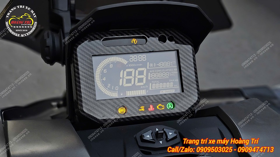 Ốp trang trí đồng hồ ADV 160 vân carbon