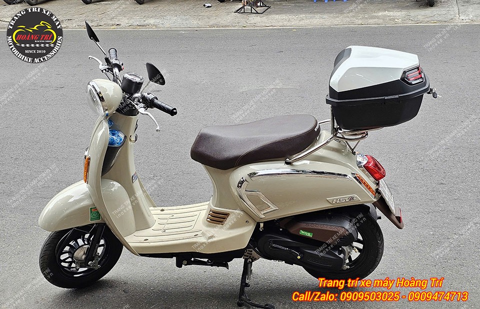 Baga sau Hyosung HSV-3 kiểu Vespa