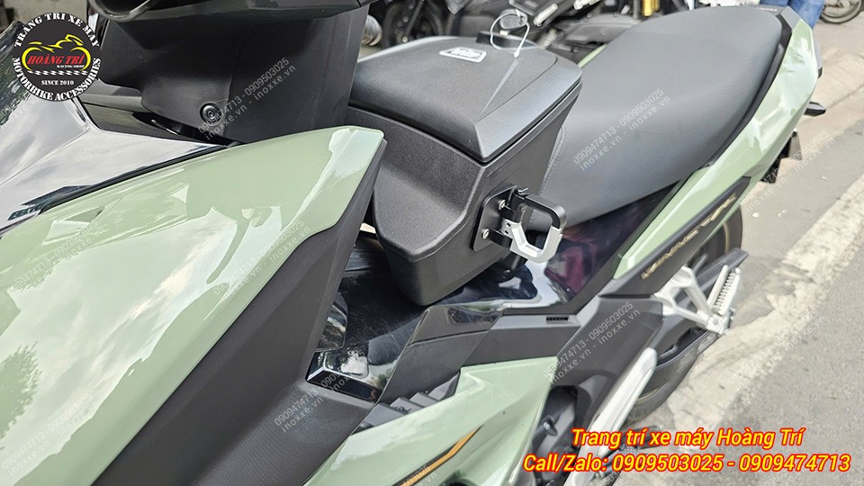 Thùng giữa Givi G11N